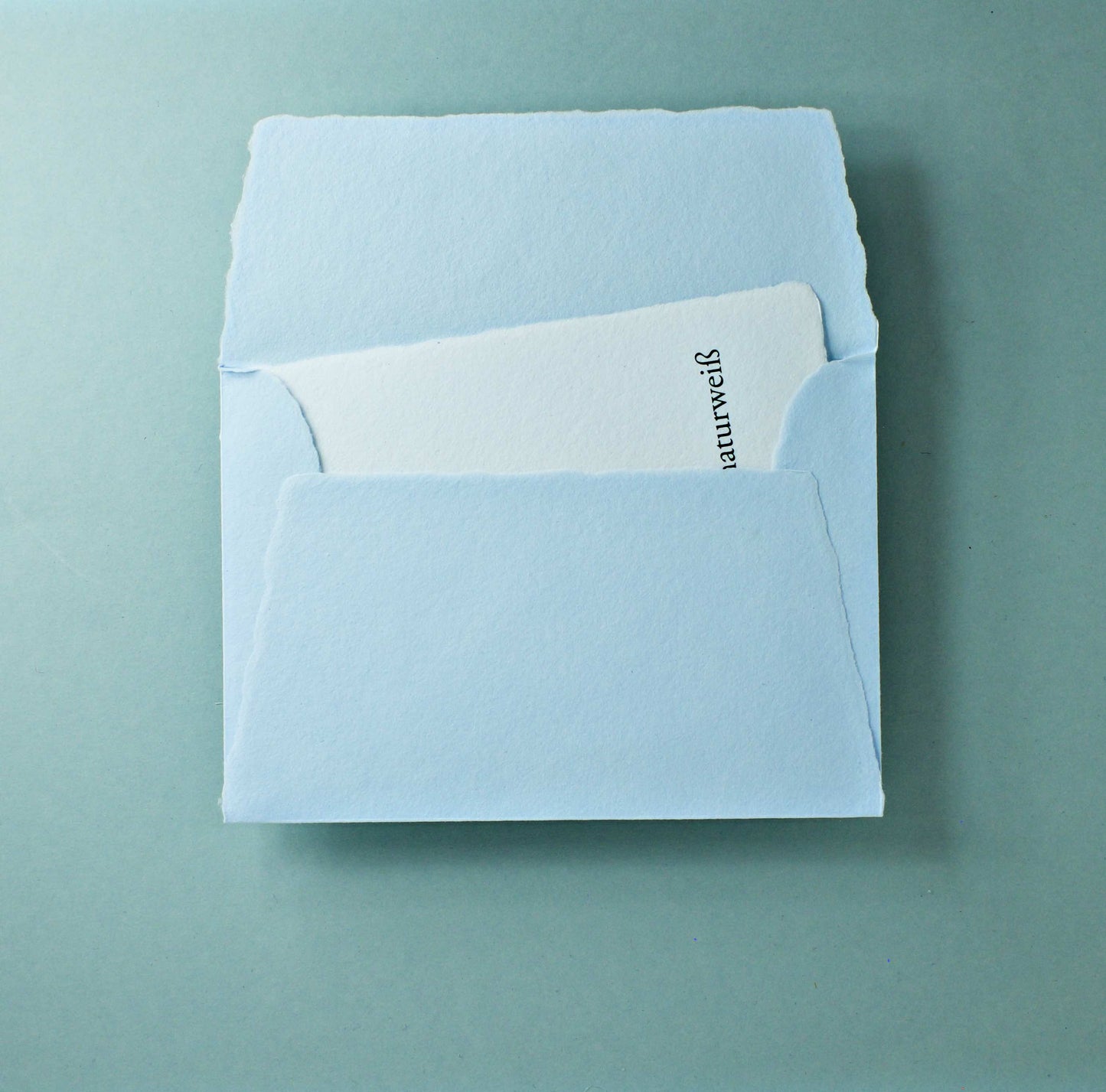 Büttenpapier-Umschlag C6 - Trapezlasche - babyblau