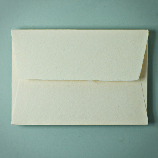 Büttenpapier-Umschlag C5 - Trapezlasche  - elfenbein