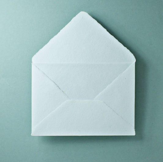 Büttenpapier-Umschlag B6 - Dreieckslasche  - naturweiß