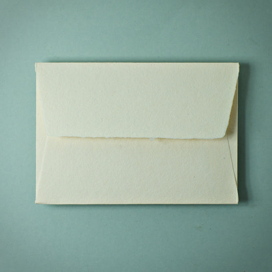 Büttenpapier-Umschlag B6 - Trapezlasche  - elfenbein