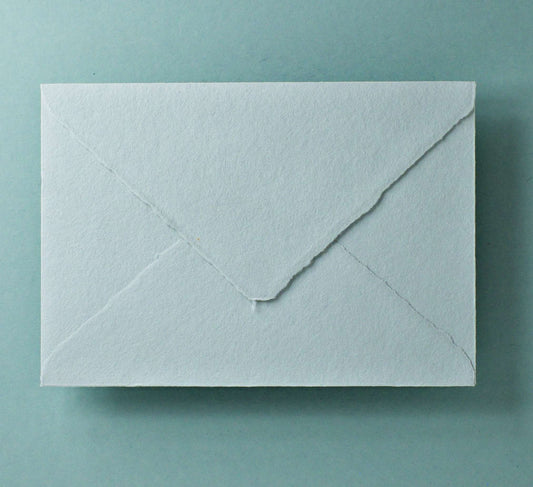 Büttenpapier-Umschlag C5 - Dreieckslasche - lichtgrau