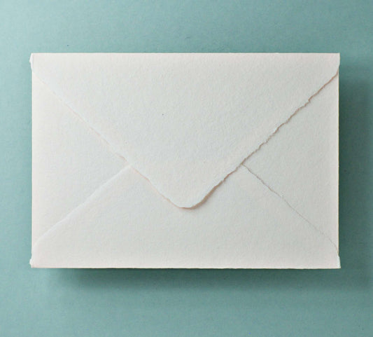 Büttenpapier-Umschlag C5 - Dreieckslasche - rosé