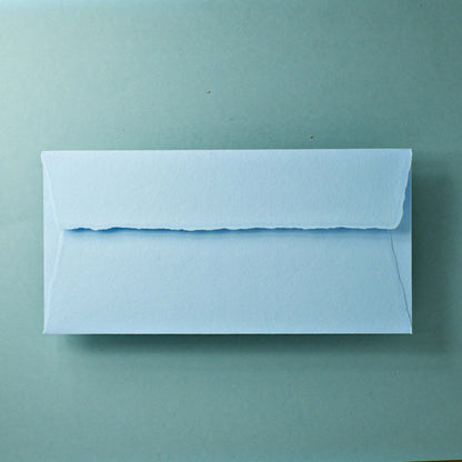 Büttenpapier-Umschlag DIN-lang - Trapezlasche - babyblau