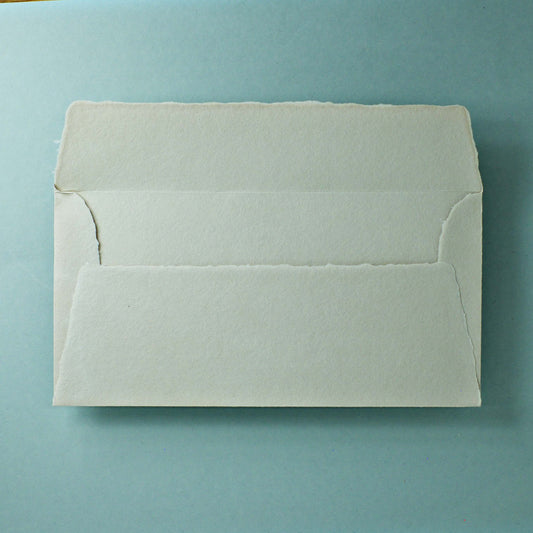Büttenpapier-Umschlag DIN-lang - Trapezlasche  - sand